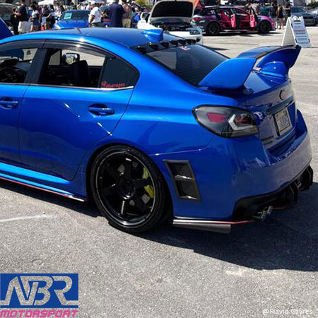 2015+ WRXSTIS207スタイルドライカーボンファイバーリアバンパーベントインサート
